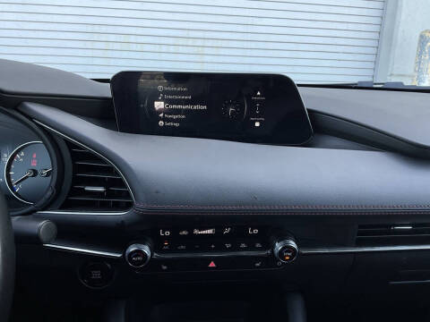 2025 Mazda Mazda3 Sedan 2.5 S Carbon Edition