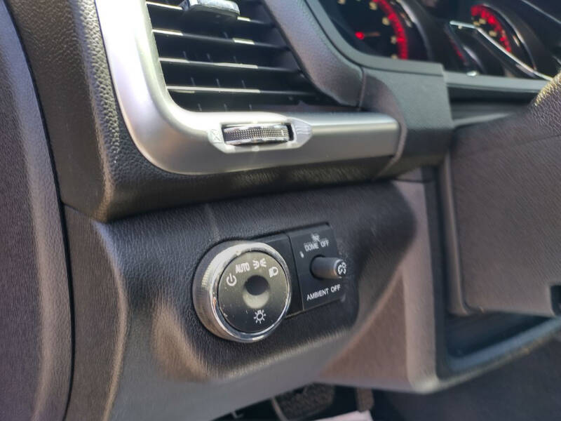 2016 GMC Acadia SLE-2