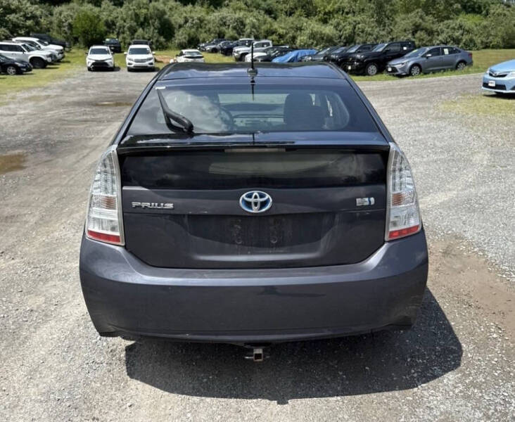2011 Toyota Prius Two