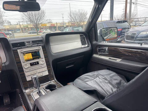 2009 Lincoln Navigator L