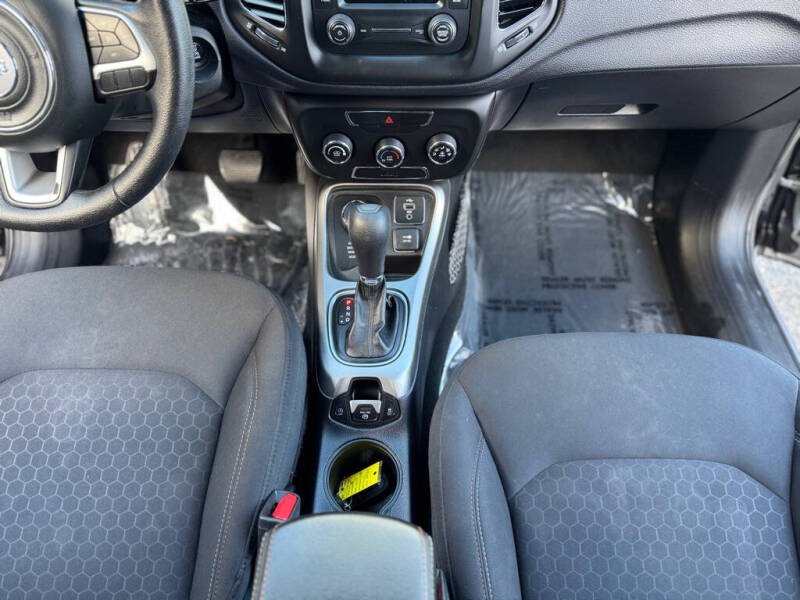 2017 Jeep Compass Sport