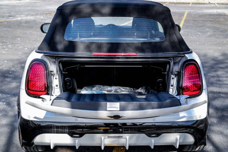 2026 MINI Convertible