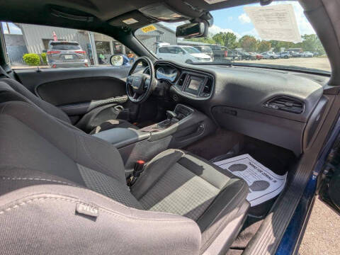 2016 Dodge Challenger SXT