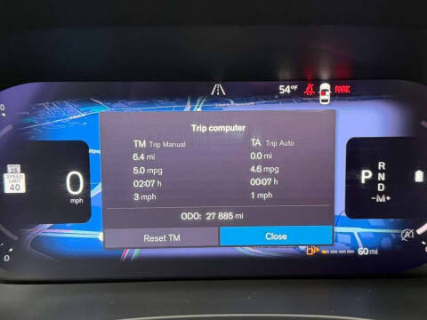 2023 Volvo XC60 B5 Plus Dark Theme