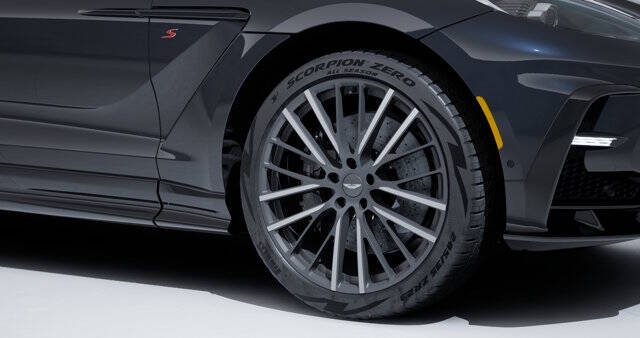 2026 Aston Martin DBX S