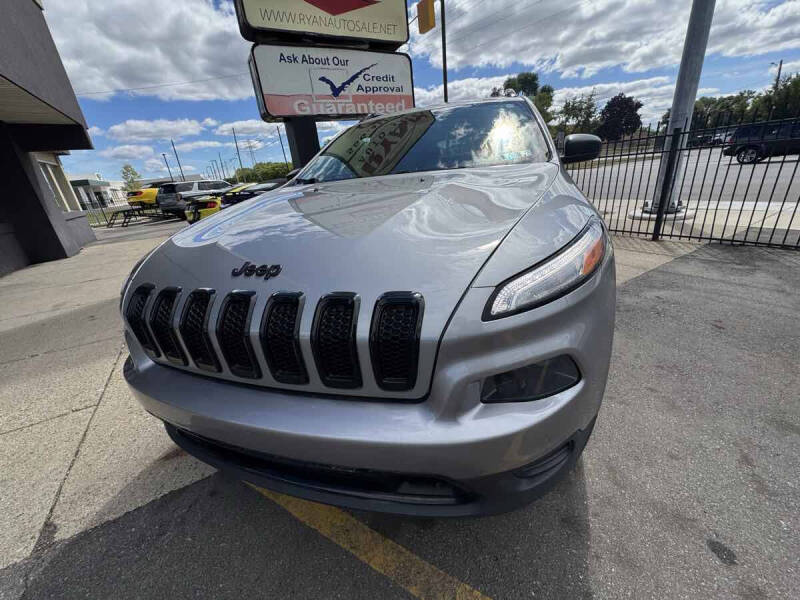 2017 Jeep Cherokee Sport Altitude