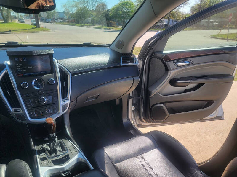 2011 Cadillac SRX Performance Collection