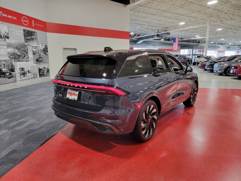 2024 Lincoln Nautilus Black Label