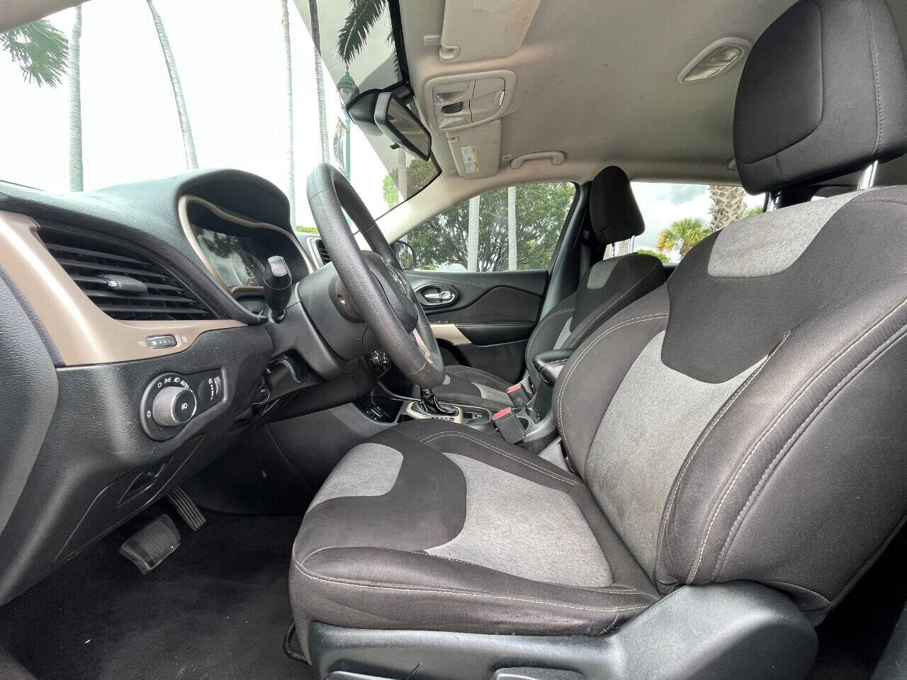 2018 Jeep Cherokee for sale at JT AUTO INC in Oakland Park, FL