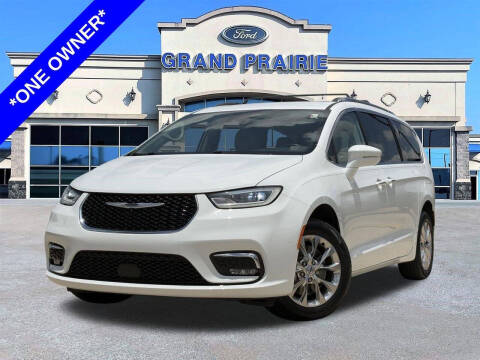 2021 Chrysler Pacifica Touring L