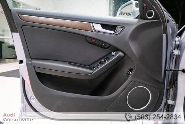 2016 Audi A4 2.0T quattro Premium Plus