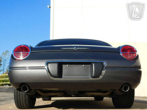 2003 Ford Thunderbird