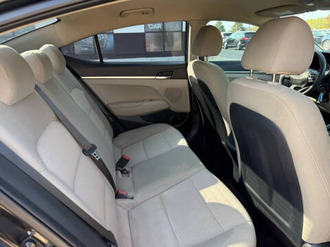 2020 Hyundai Elantra