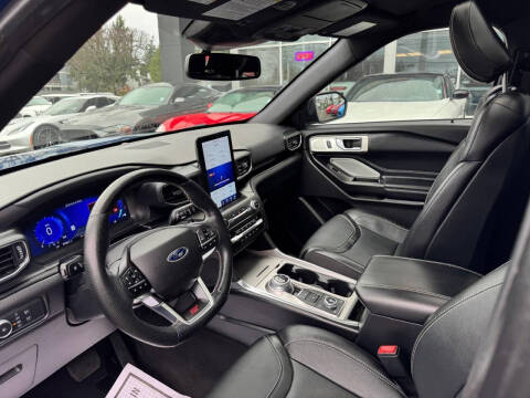 2020 Ford Explorer ST