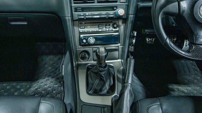 2001 Nissan Skyline
