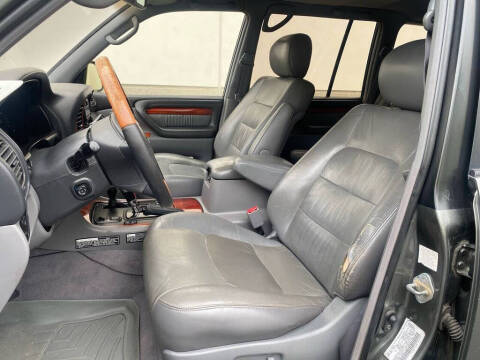 2000 Lexus LX 470