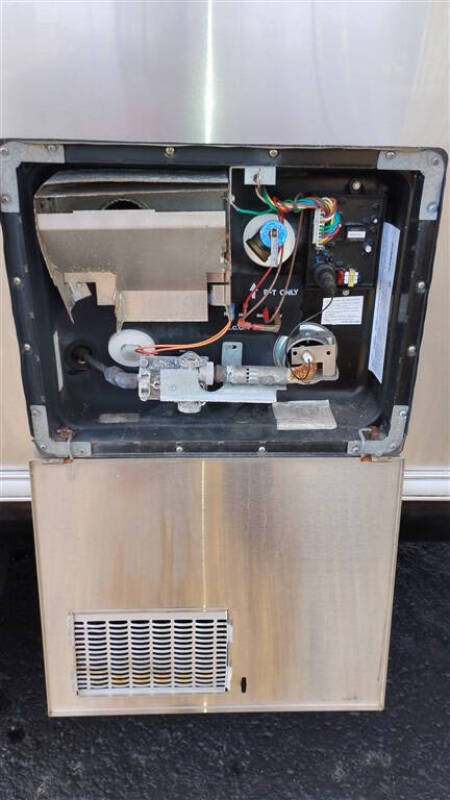 2018 Airstream GLOBETROTTER -