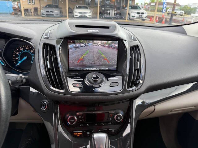 2015 Ford Escape Titanium
