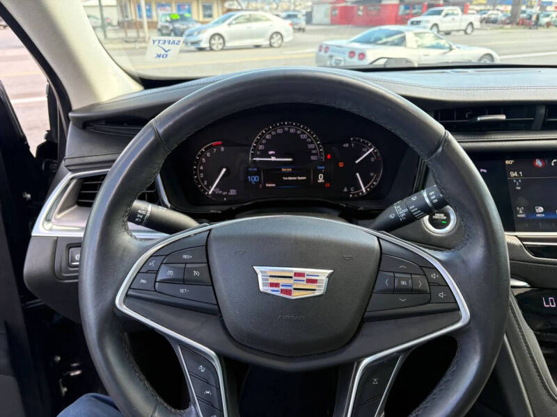 2017 Cadillac XT5 Luxury