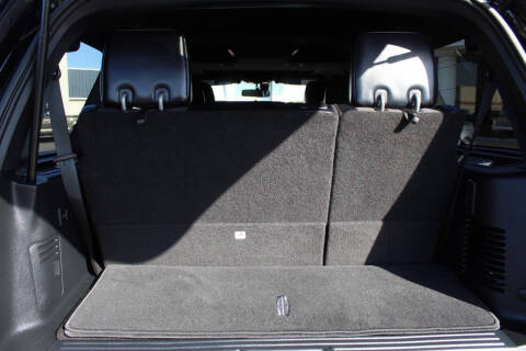 2017 Lincoln Navigator Select