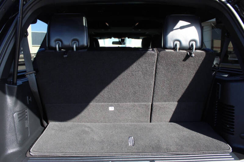 2017 Lincoln Navigator Select