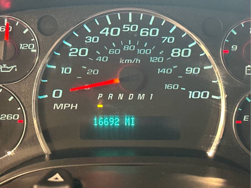 2023 Chevrolet Express 2500