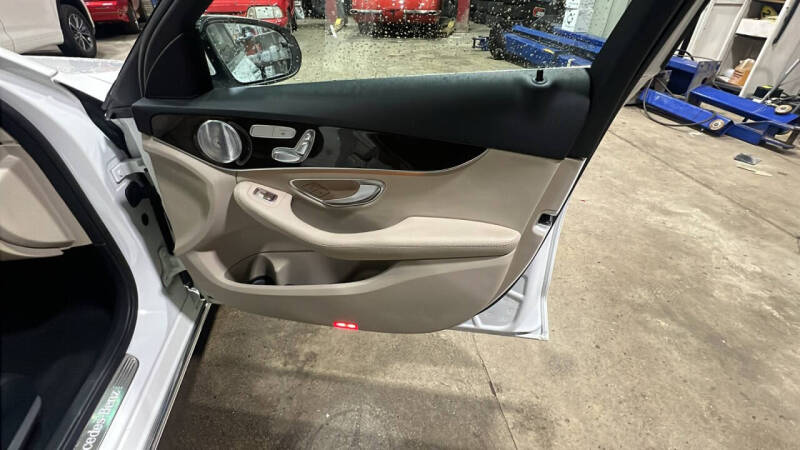 2017 Mercedes-Benz C-Class C 300 4MATIC