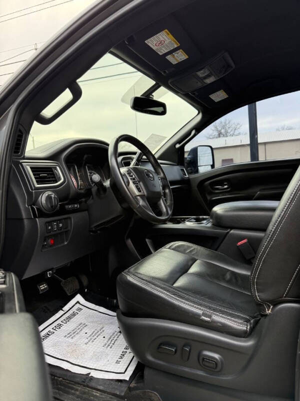 2019 Nissan Titan XD SV