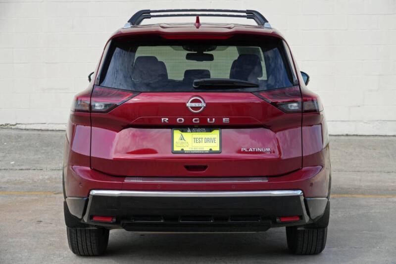 2025 Nissan Rogue Platinum