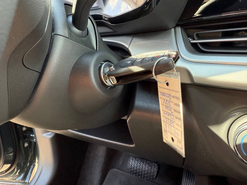 2025 Chevrolet Trax LS