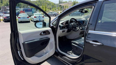 2018 Chrysler Pacifica Touring L