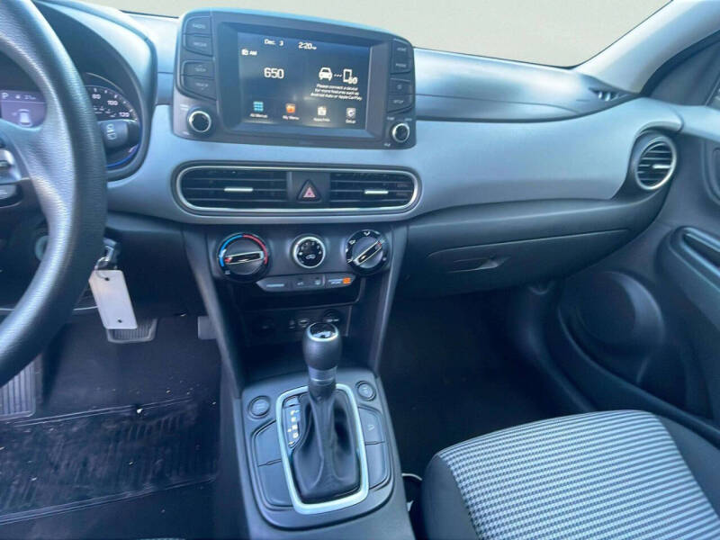 2021 Hyundai Kona SE