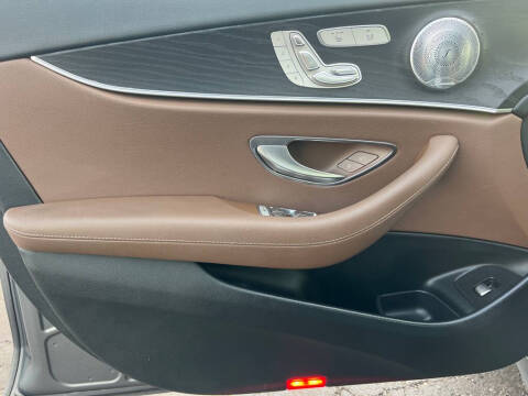 2017 Mercedes-Benz E-Class E 300 4MATIC