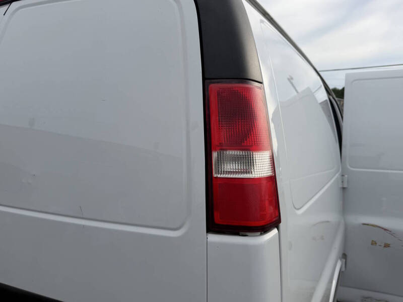 2017 Chevrolet Express 2500