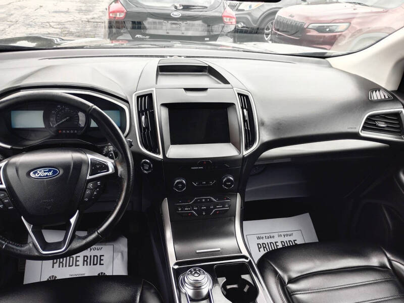 2020 Ford Edge SEL
