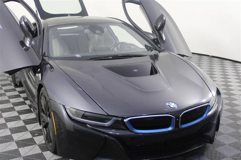 2015 BMW i8