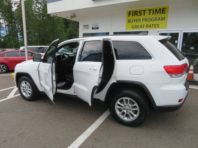 2019 Jeep Grand Cherokee Laredo