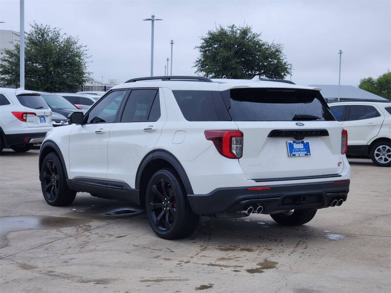2023 Ford Explorer ST