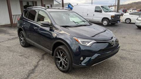2018 Toyota RAV4 for sale at Kidron Kars INC in Orrville OH