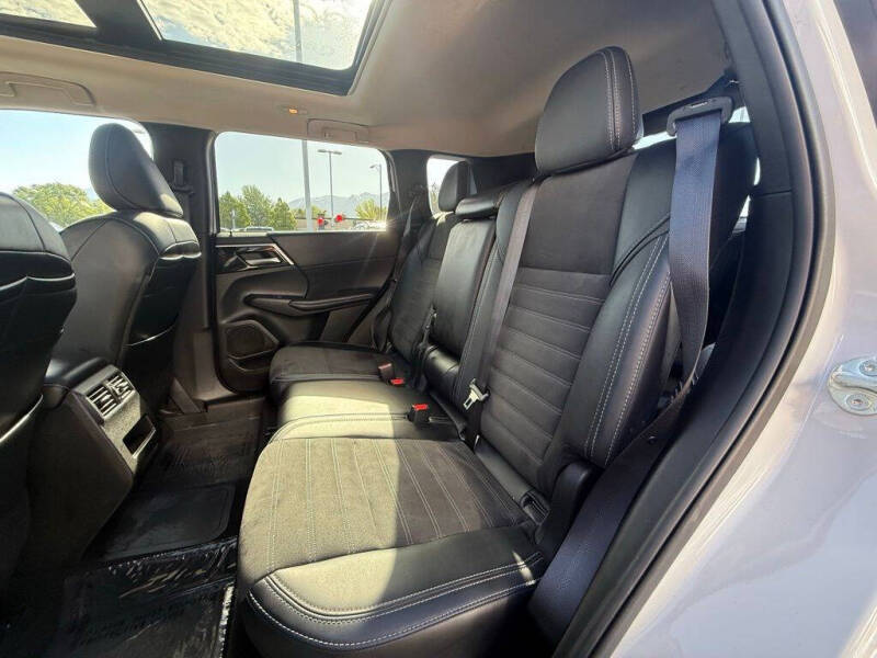 2024 Mitsubishi Outlander PHEV