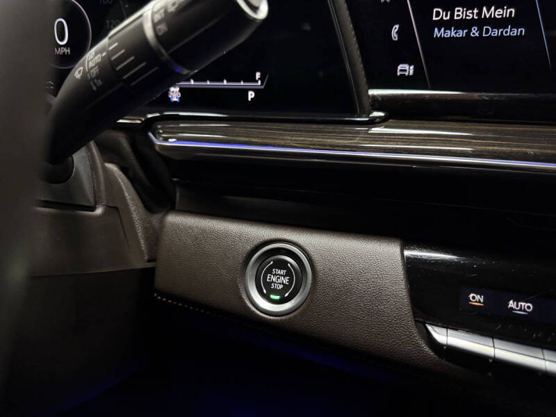 2021 Cadillac Escalade ESV Sport