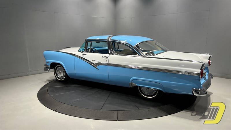1956 Ford Crown Victoria