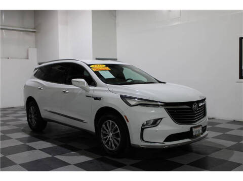 2022 Buick Enclave Essence