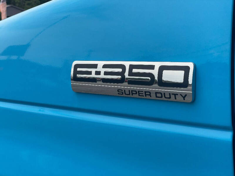 2019 Ford E-Series