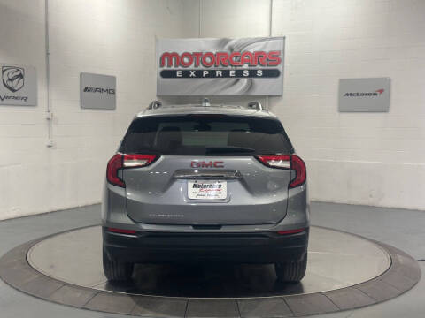 2023 GMC Terrain SLE