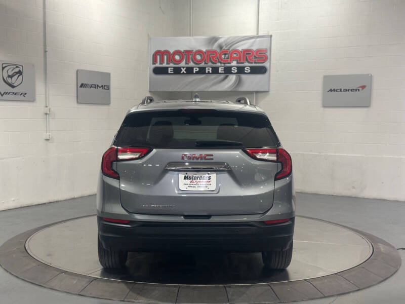 2023 GMC Terrain SLE