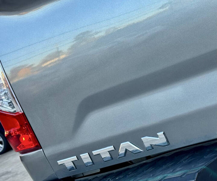 2016 Nissan Titan XD SV