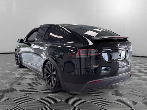 2022 Tesla Model X Plaid