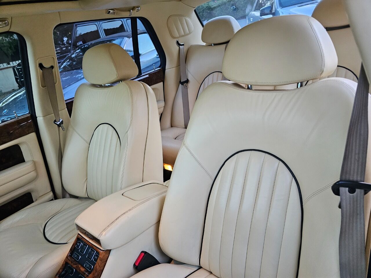 2000 Bentley Arnage 42