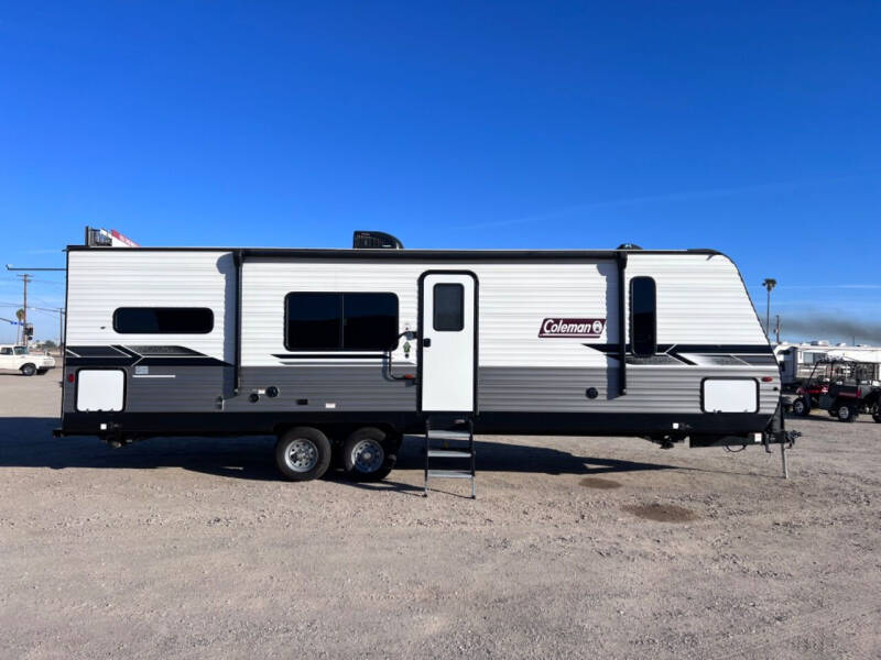 2022 Coleman Lantern